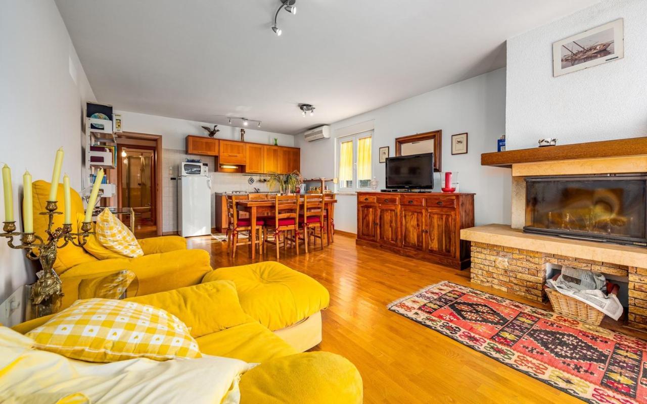 Valessia House With Apartment Umag Exterior foto